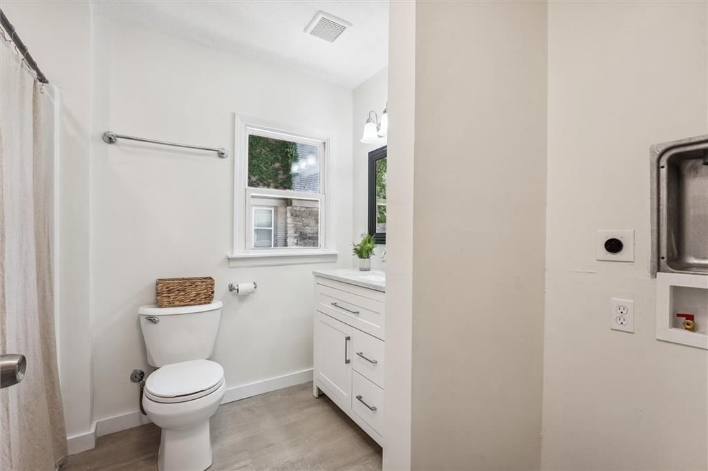 3533 Virginia Avenue — photo 25