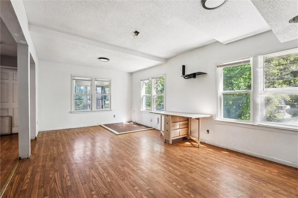 3533 Virginia Avenue — photo 32