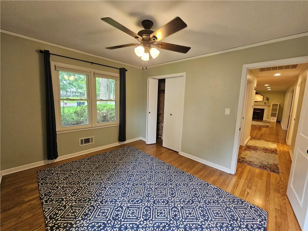 11306 E 45th Street — photo 32