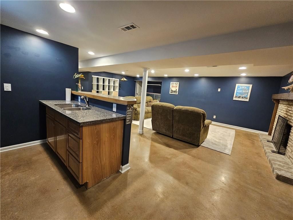 11306 E 45th Street — photo 46