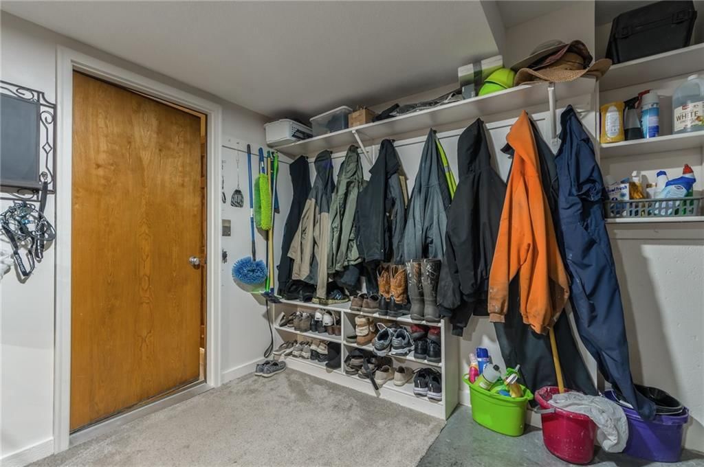 305 E 21st Street — photo 31