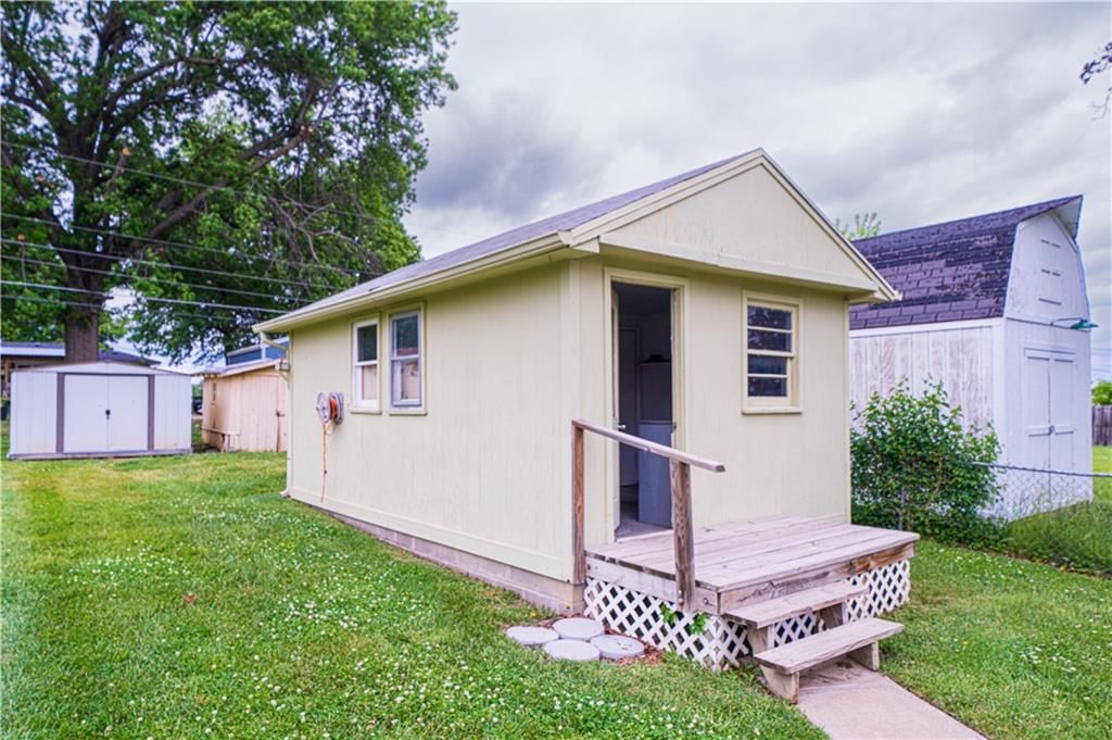 3215 Dale Avenue — photo 21