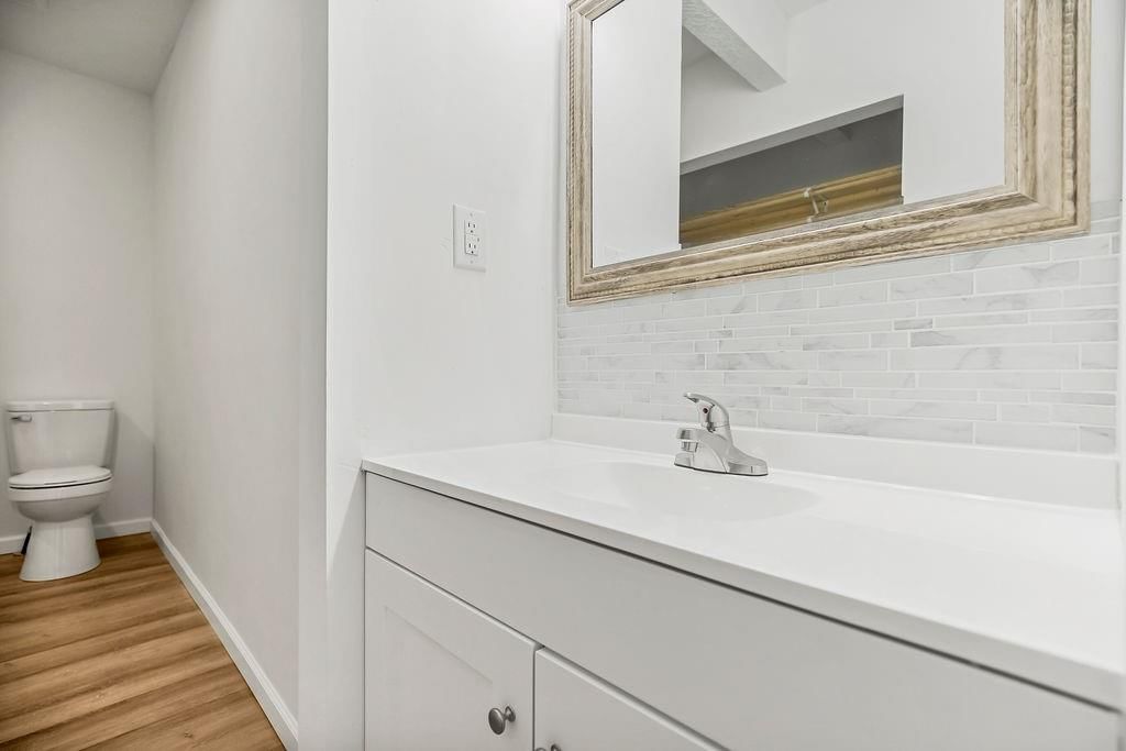 111 W Southside Boulevard — photo 16