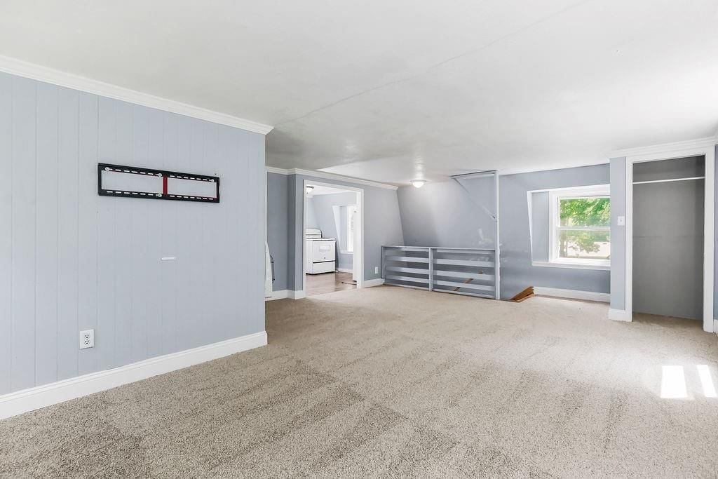111 W Southside Boulevard — photo 32