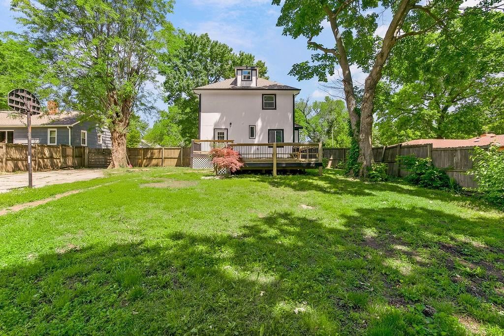 111 W Southside Boulevard — photo 34