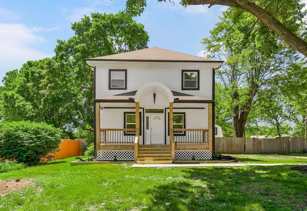 111 W Southside Boulevard — photo 35