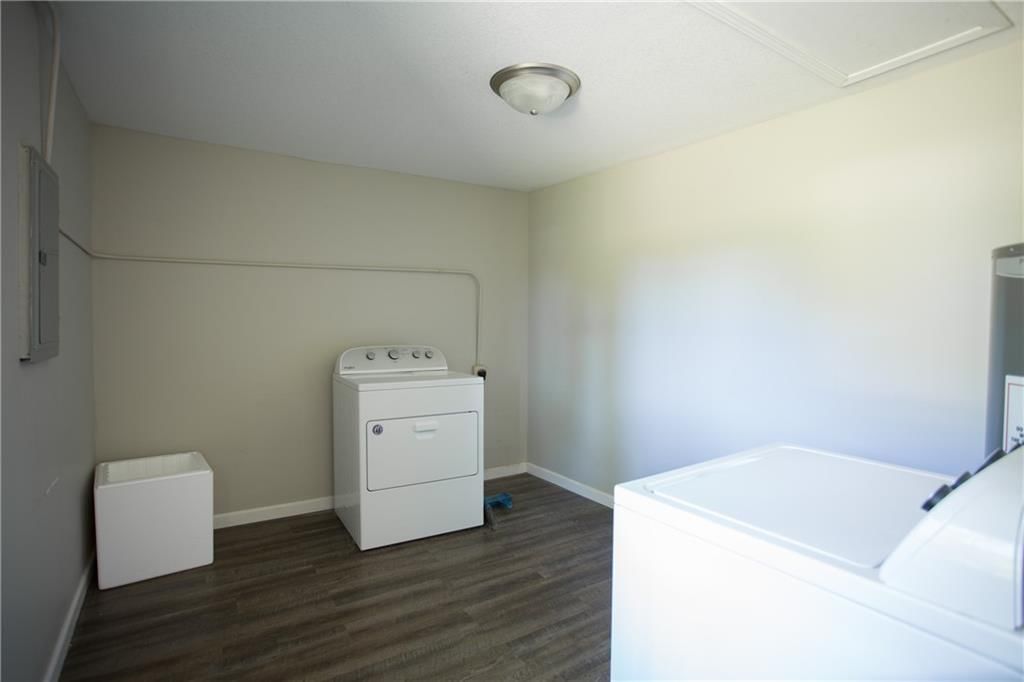 7048 Horton Street — photo 27