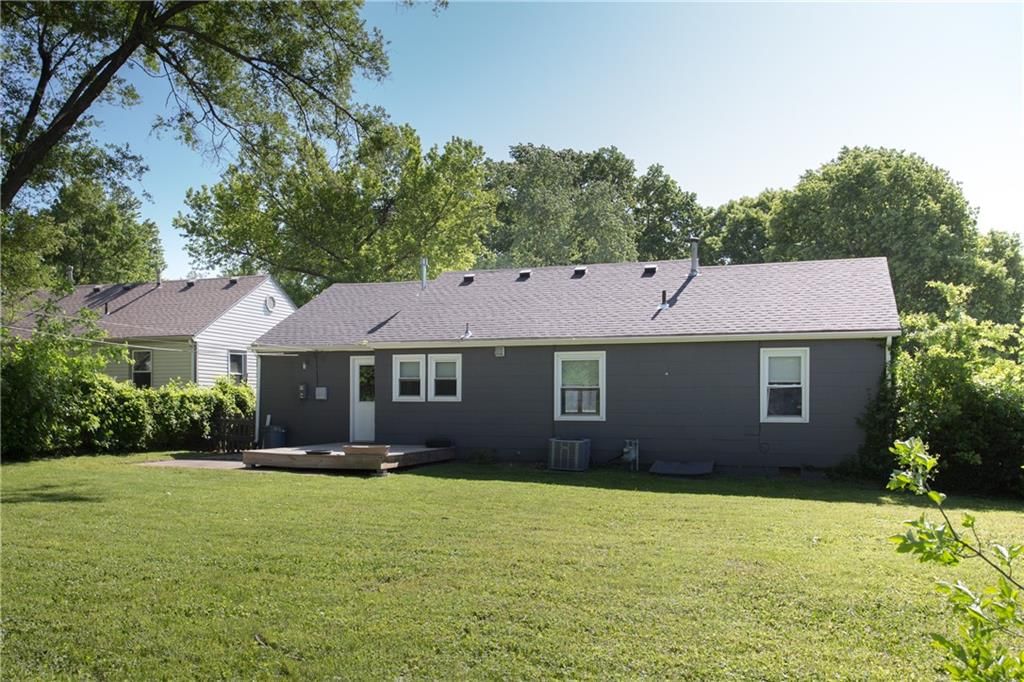 7048 Horton Street — photo 37