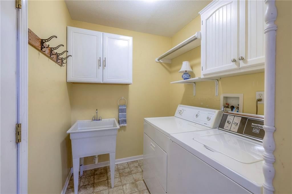510 Oak Drive — photo 26