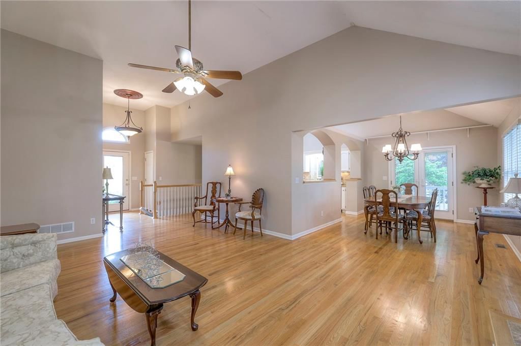 510 Oak Drive — photo 10