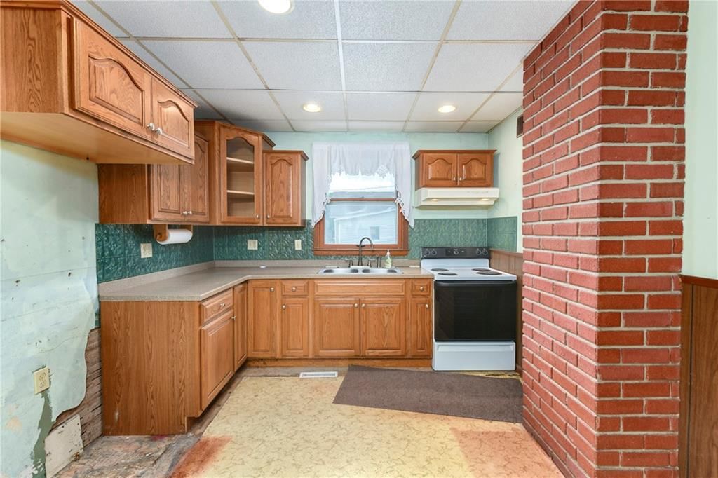 3121 & 3119 Saint Joseph Avenue — photo 12