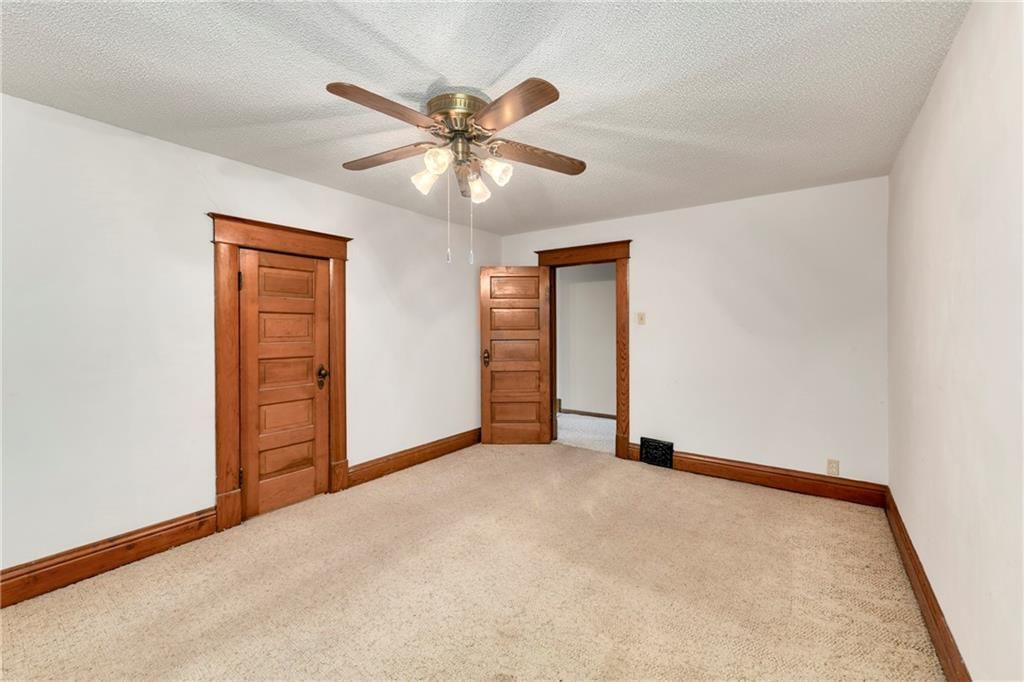 3121 & 3119 Saint Joseph Avenue — photo 21