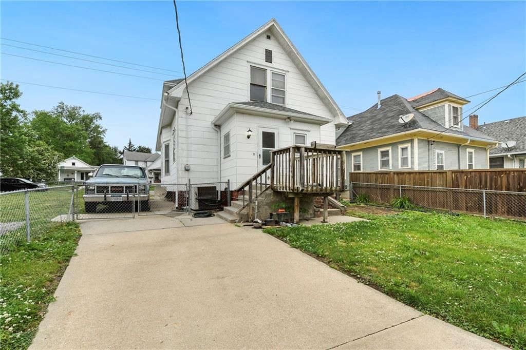 3121 & 3119 Saint Joseph Avenue — photo 27