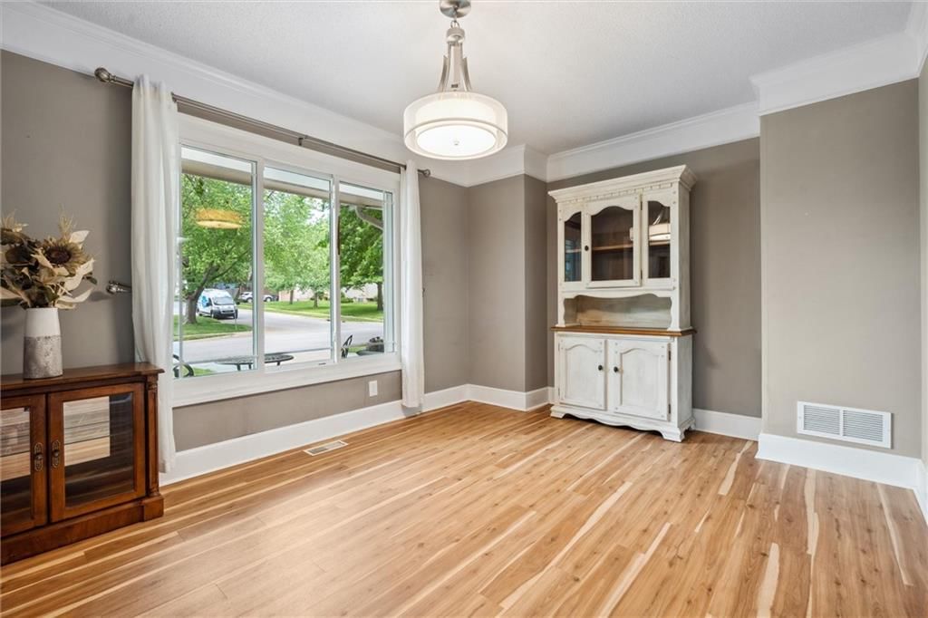 1471 E Orleans Drive — photo 15