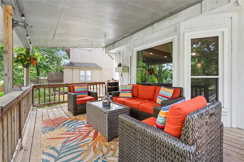 1471 E Orleans Drive — photo 31