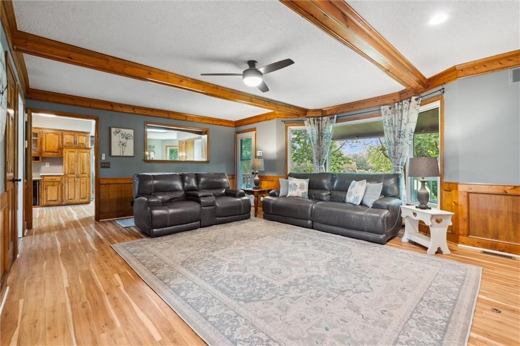 1471 E Orleans Drive — photo 7