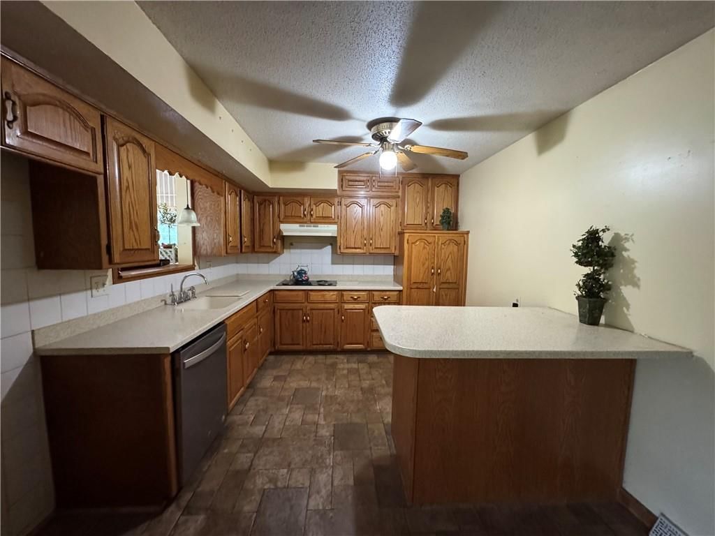 6705 E 140th Place — photo 9