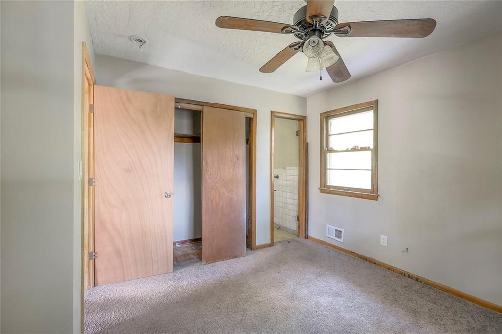 3601 S Hocker Avenue — photo 9