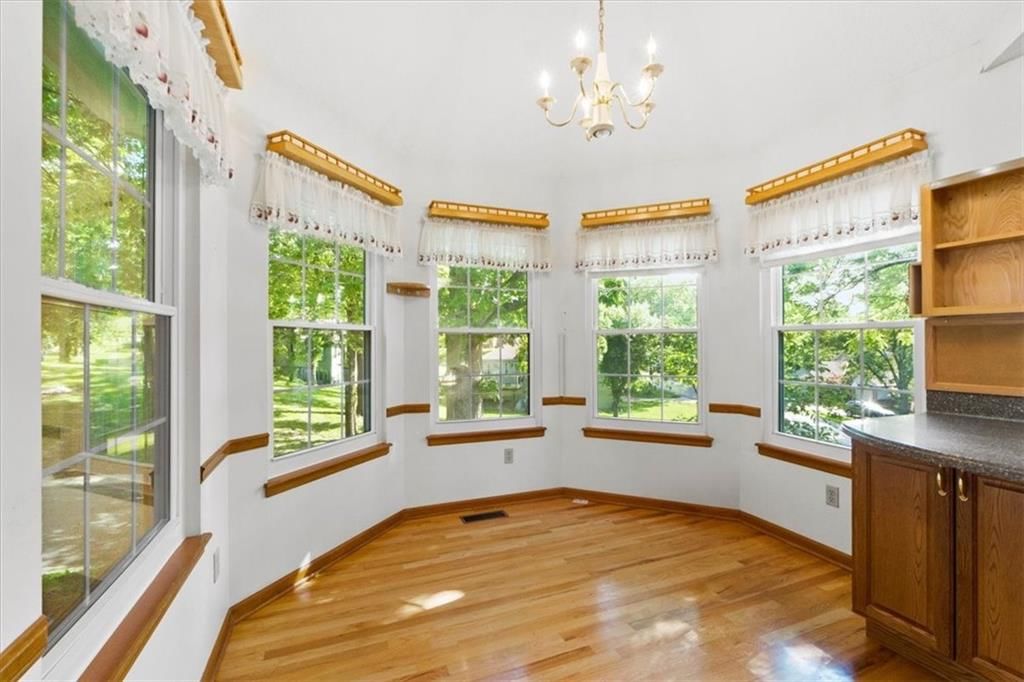 3000 Cedar Crest Drive — photo 6