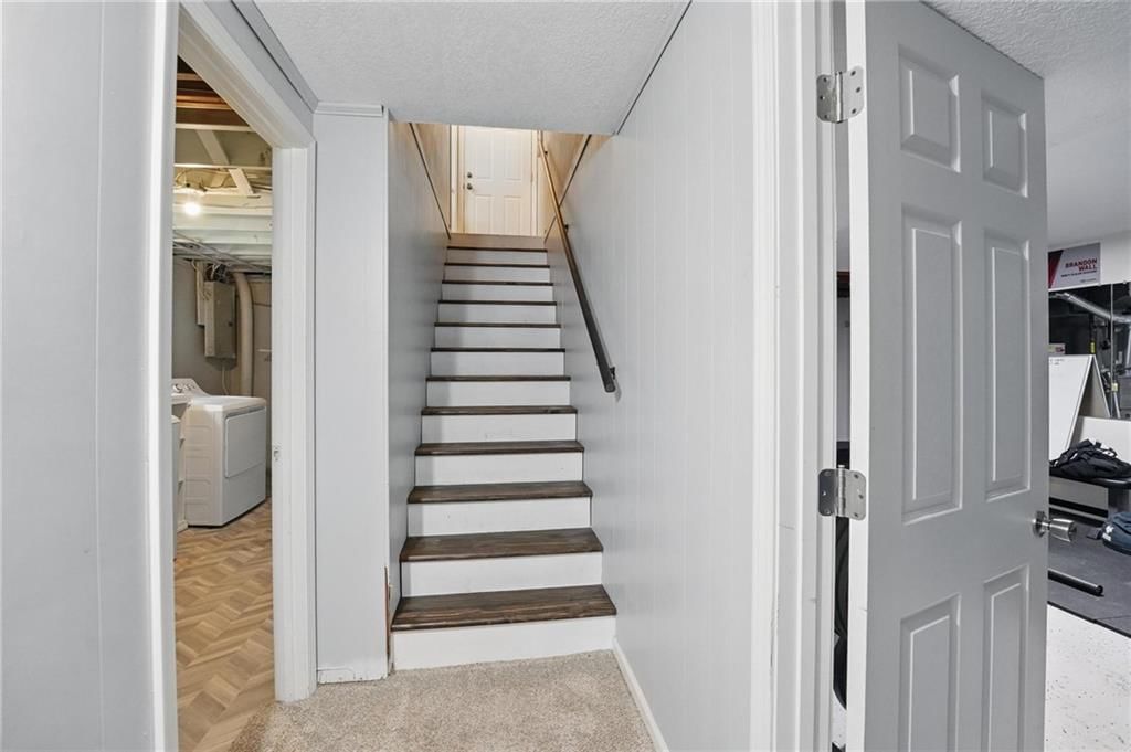 10621 E 32nd Street — photo 27