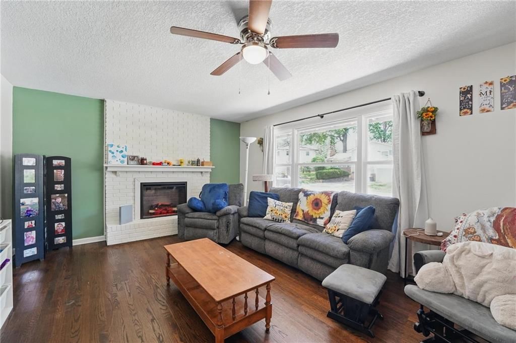 10621 E 32nd Street — photo 10
