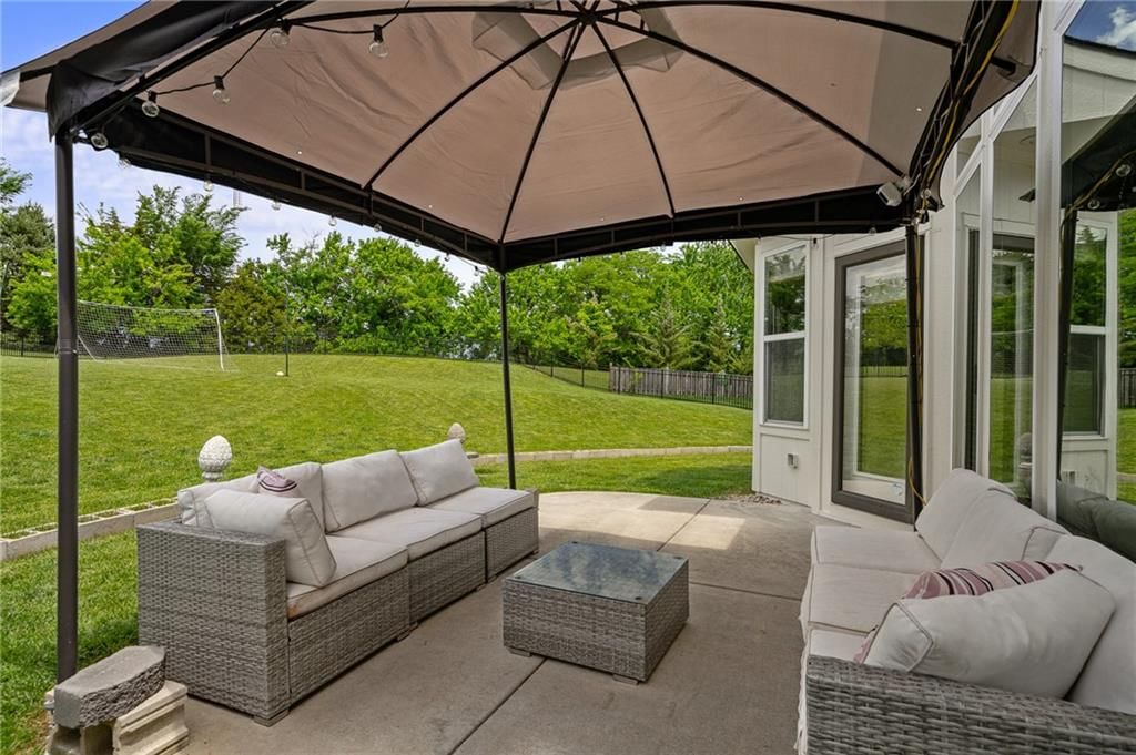 10916 S Barker Road — photo 32