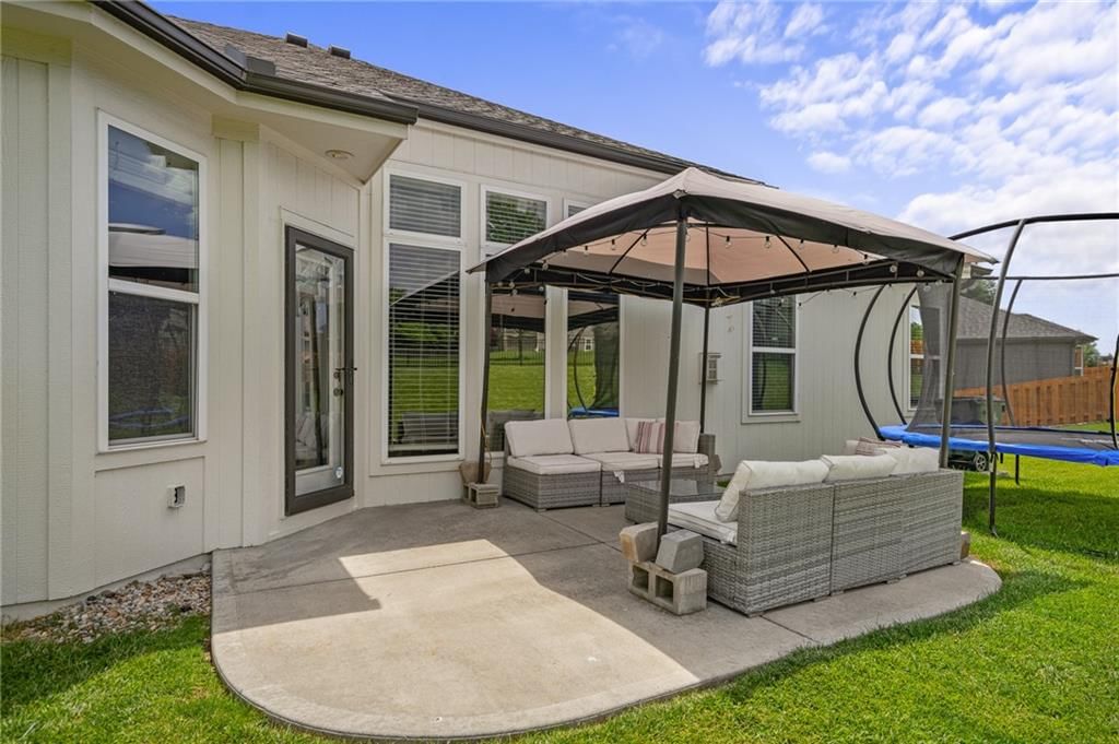 10916 S Barker Road — photo 38
