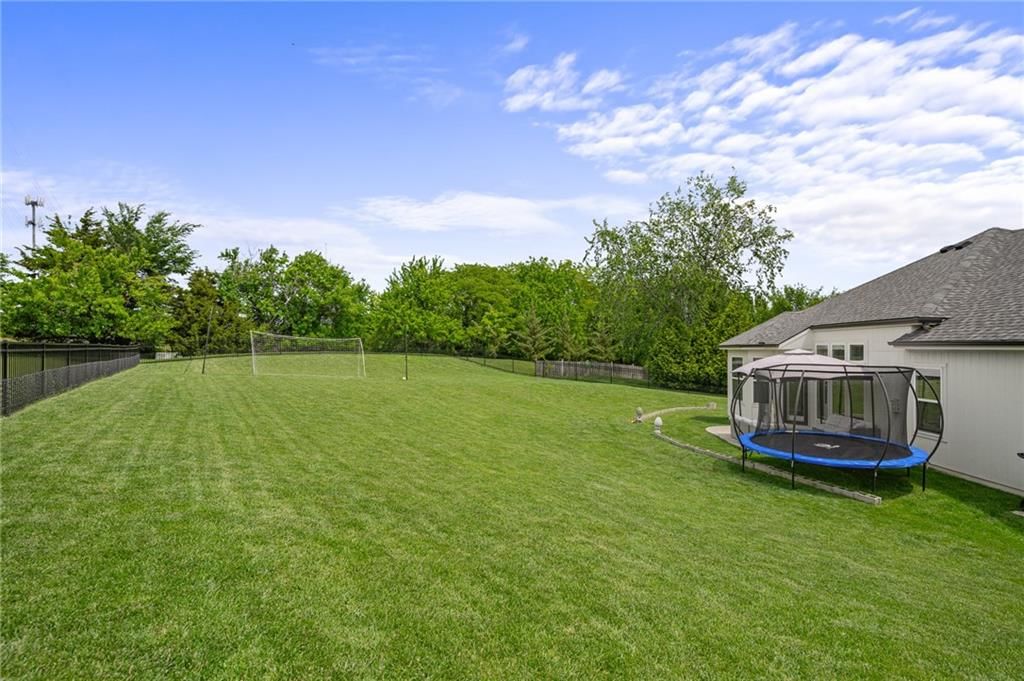 10916 S Barker Road — photo 43