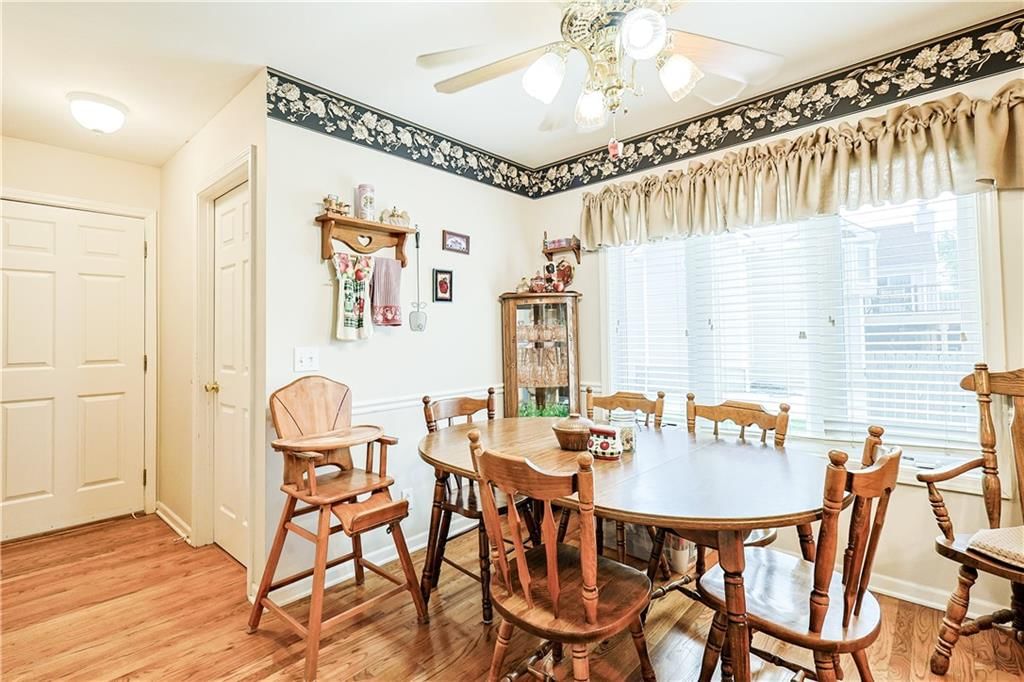 5212 Stoneridge Drive — photo 13