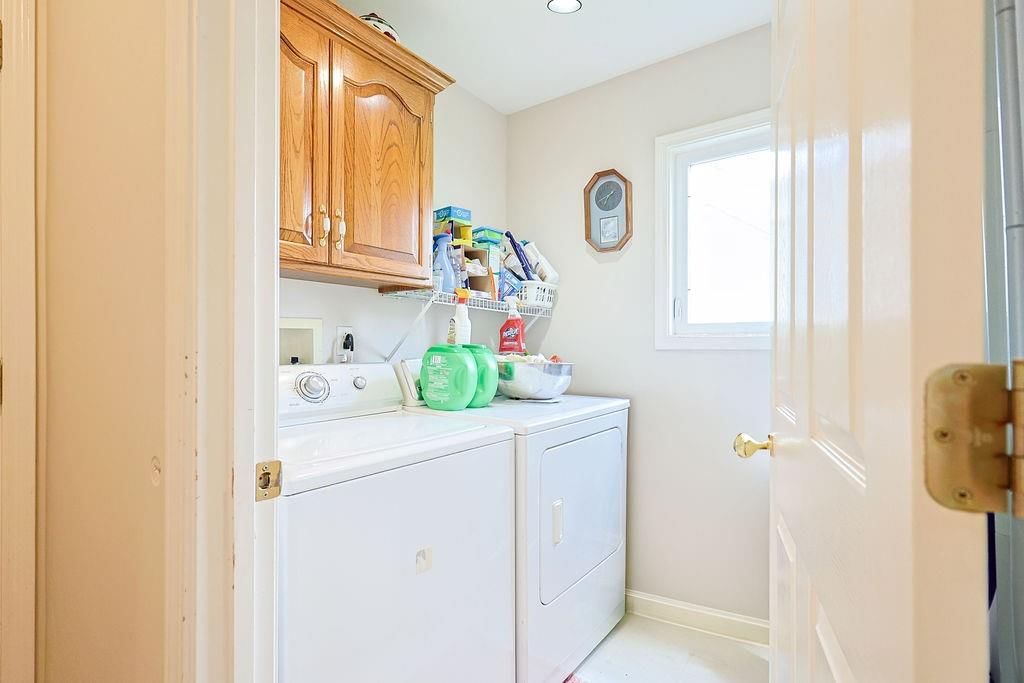 5212 Stoneridge Drive — photo 14