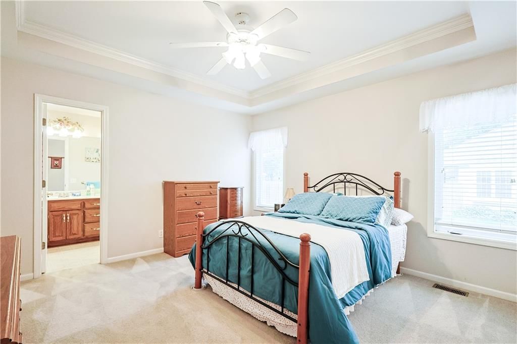 5212 Stoneridge Drive — photo 15