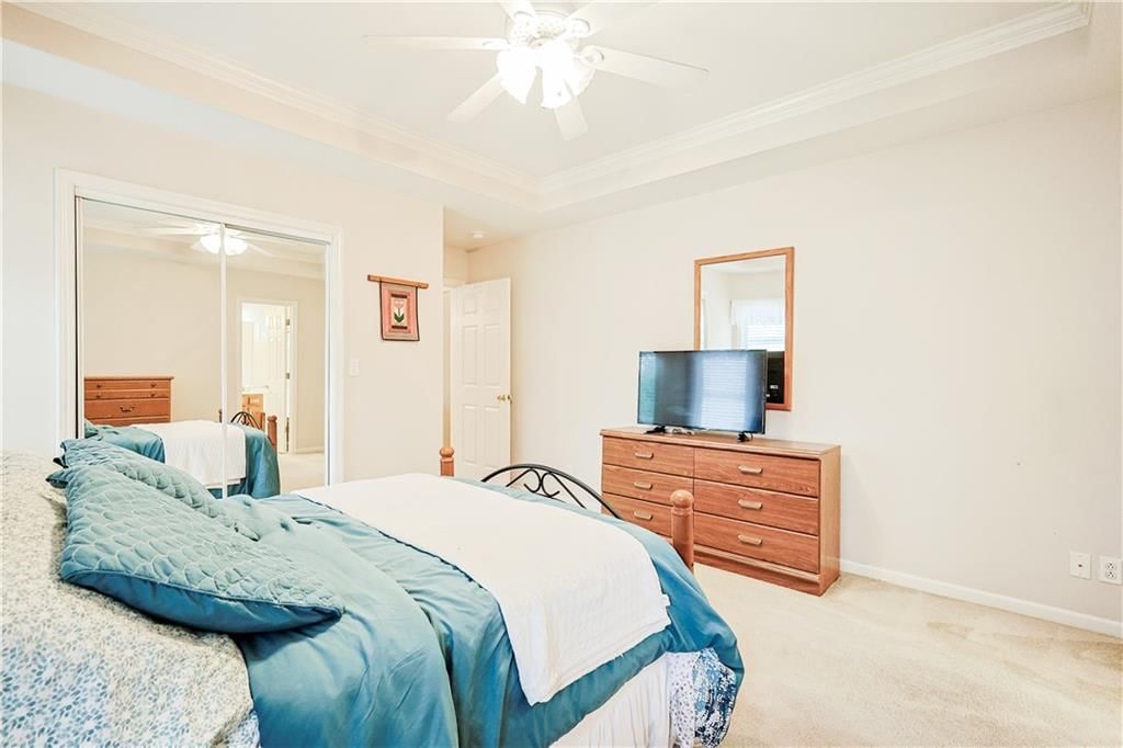 5212 Stoneridge Drive — photo 17
