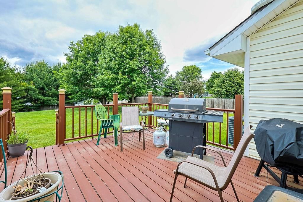 5212 Stoneridge Drive — photo 33