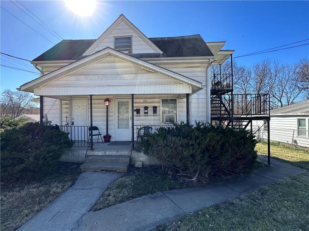 601 W SOUTH Avenue — photo 2