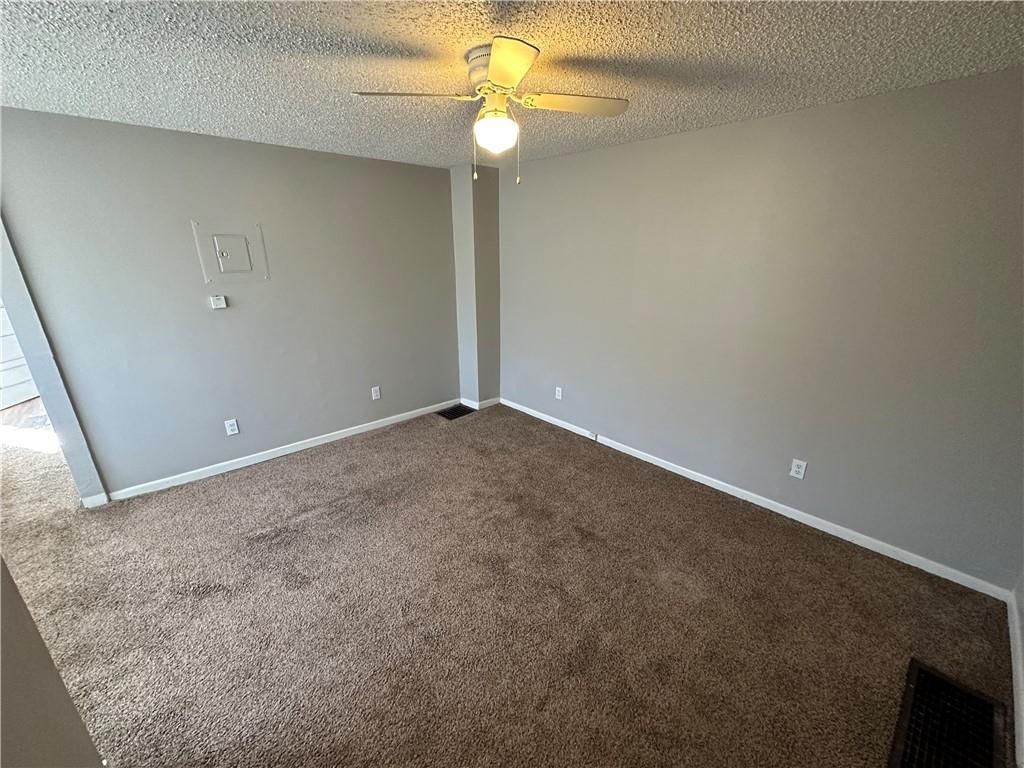 601 W SOUTH Avenue — photo 10