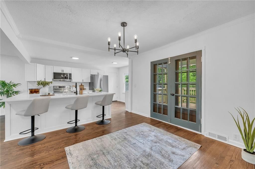 706 W Cedar Street — photo 11