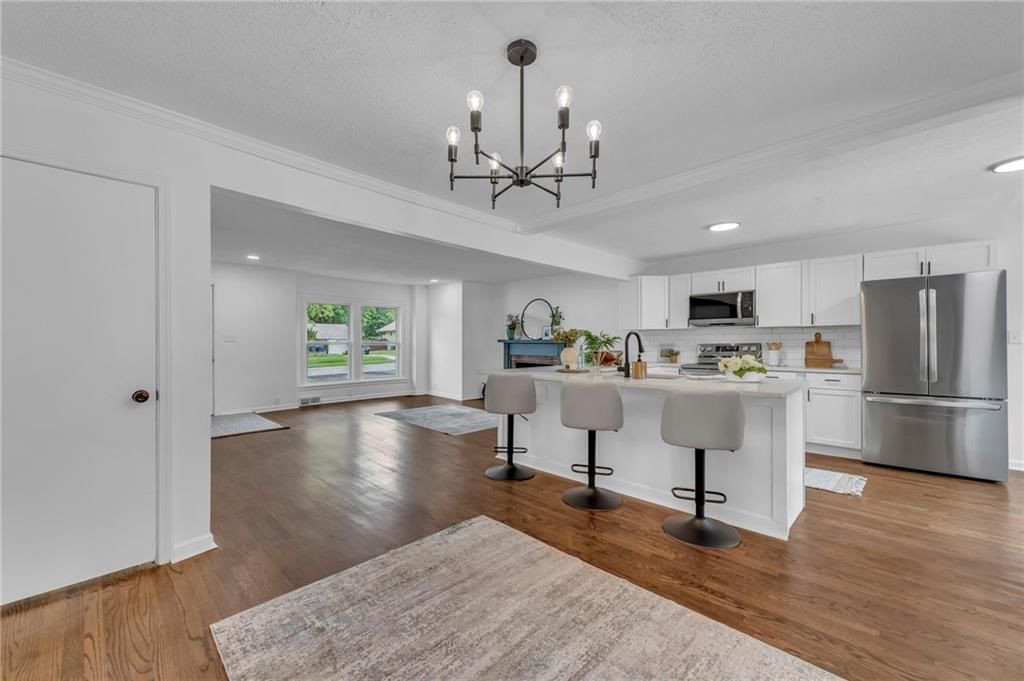 706 W Cedar Street — photo 13