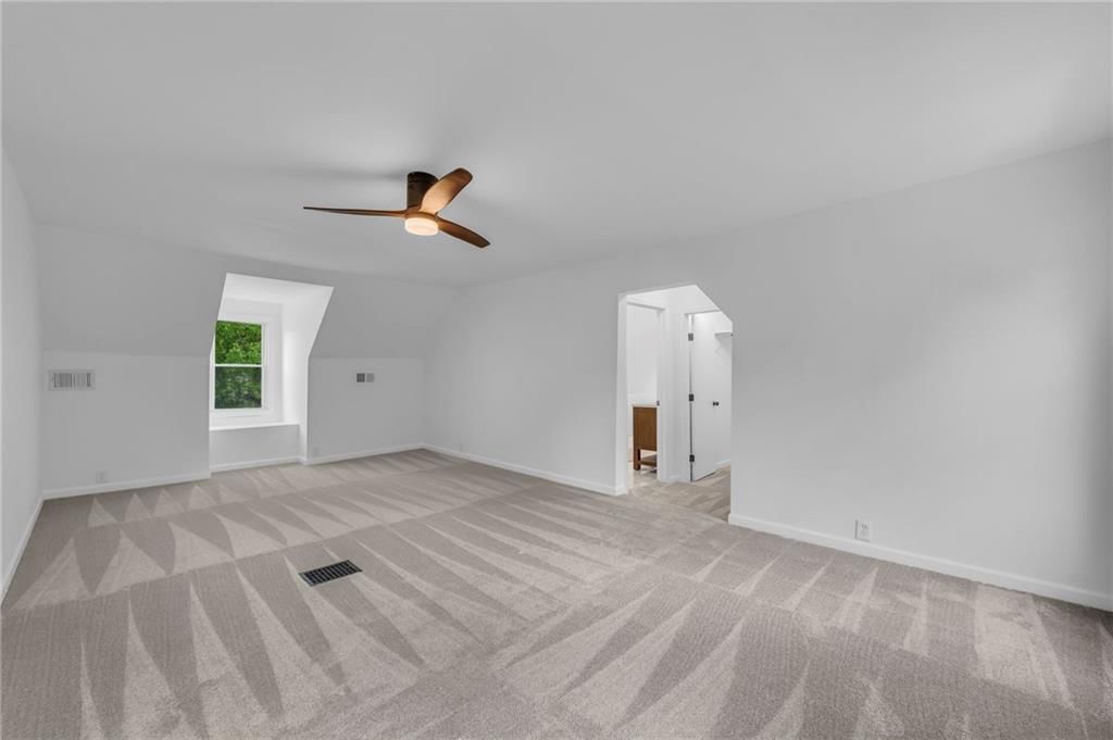 706 W Cedar Street — photo 19