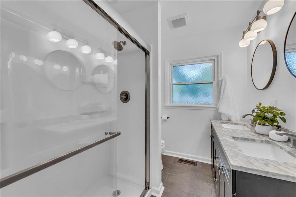 706 W Cedar Street — photo 30