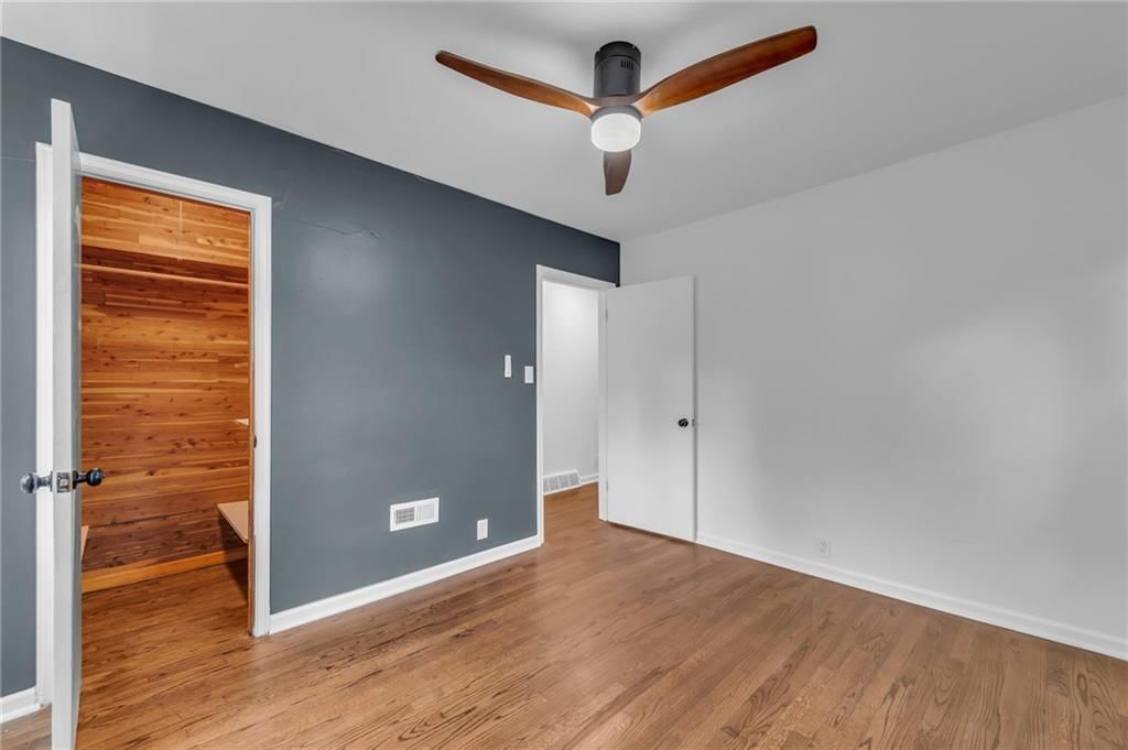 706 W Cedar Street — photo 35