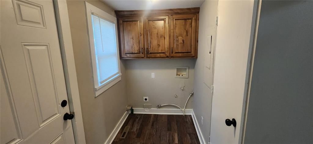 200 E Country Road — photo 13