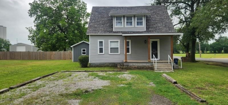 200 E Country Road — photo 3