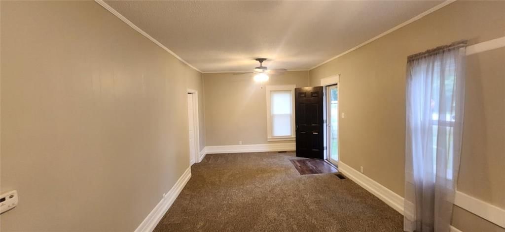 200 E Country Road — photo 4