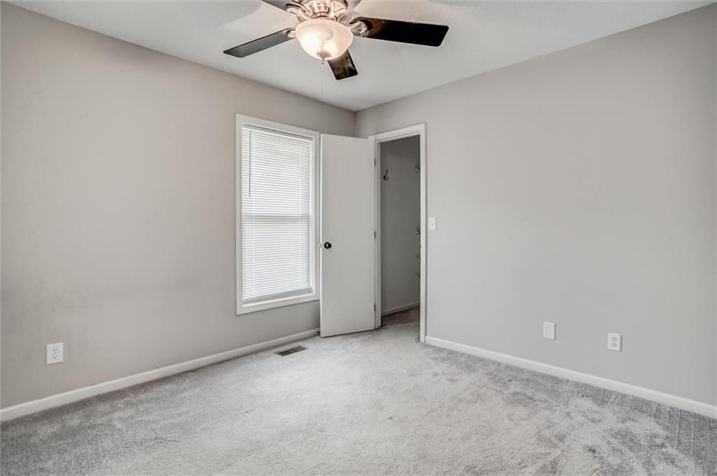 113 N Elm Street — photo 13