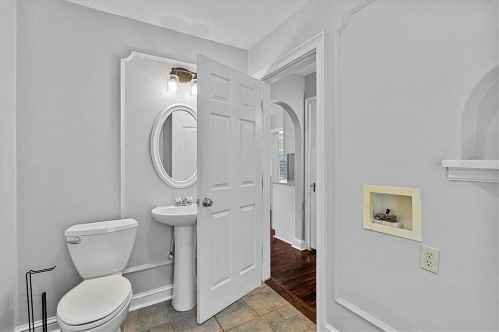7224 Ward Parkway — photo 13