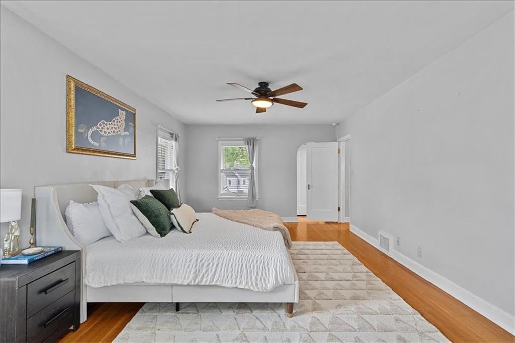 7224 Ward Parkway — photo 19