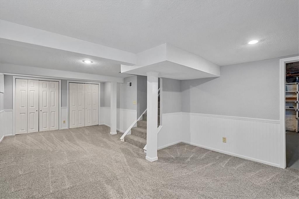 7224 Ward Parkway — photo 30