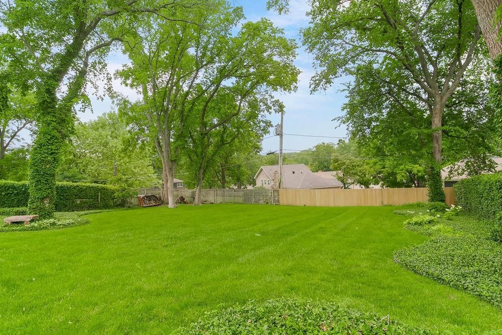 8122 Parkhill Road — photo 35