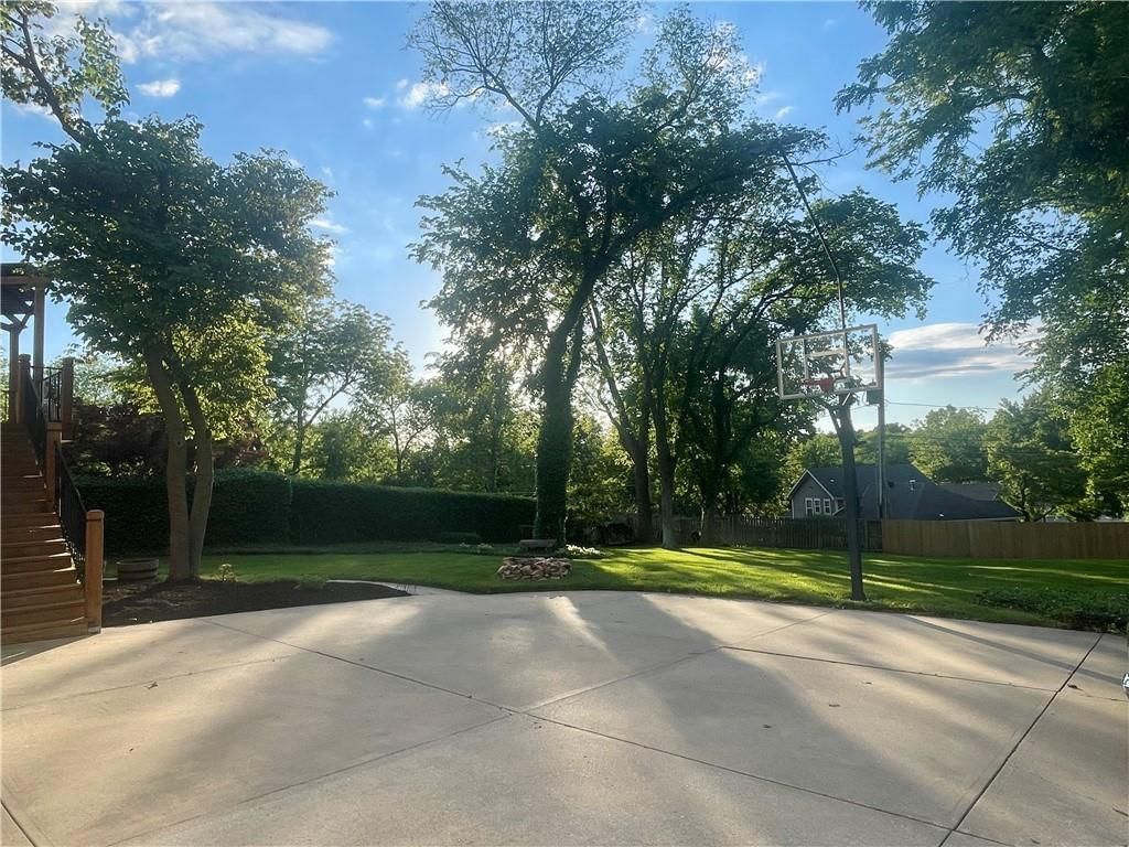 8122 Parkhill Road — photo 47