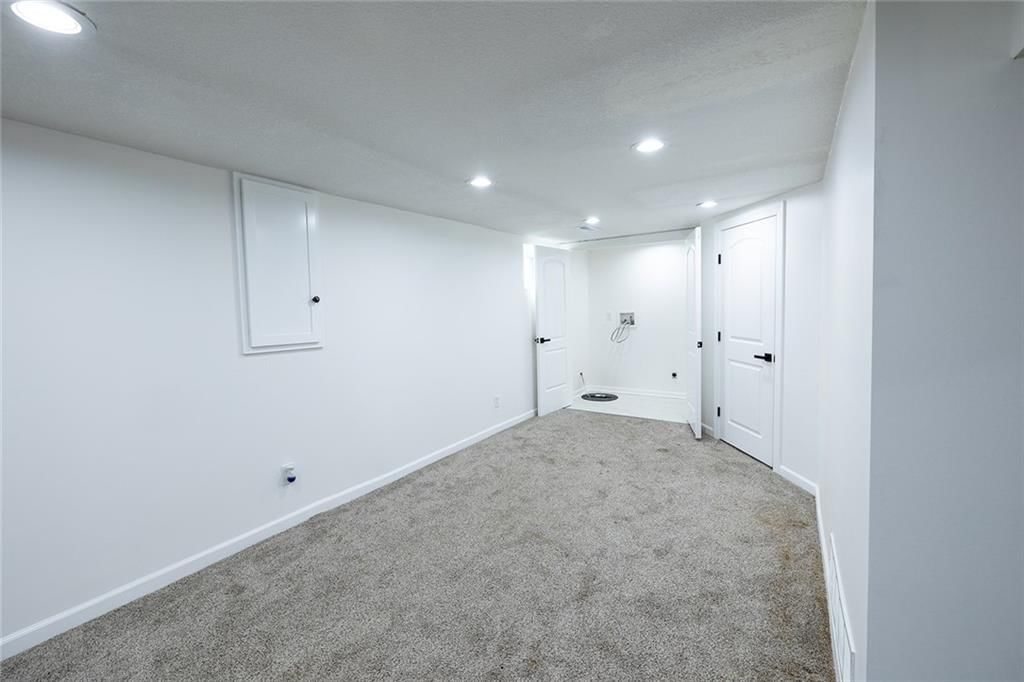 4908 W 77TH Street — photo 36